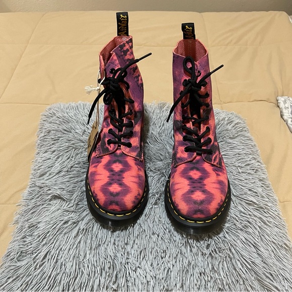 🌈 SOLD Amazing colorful suede Dr Martens - Picture 6 of 12